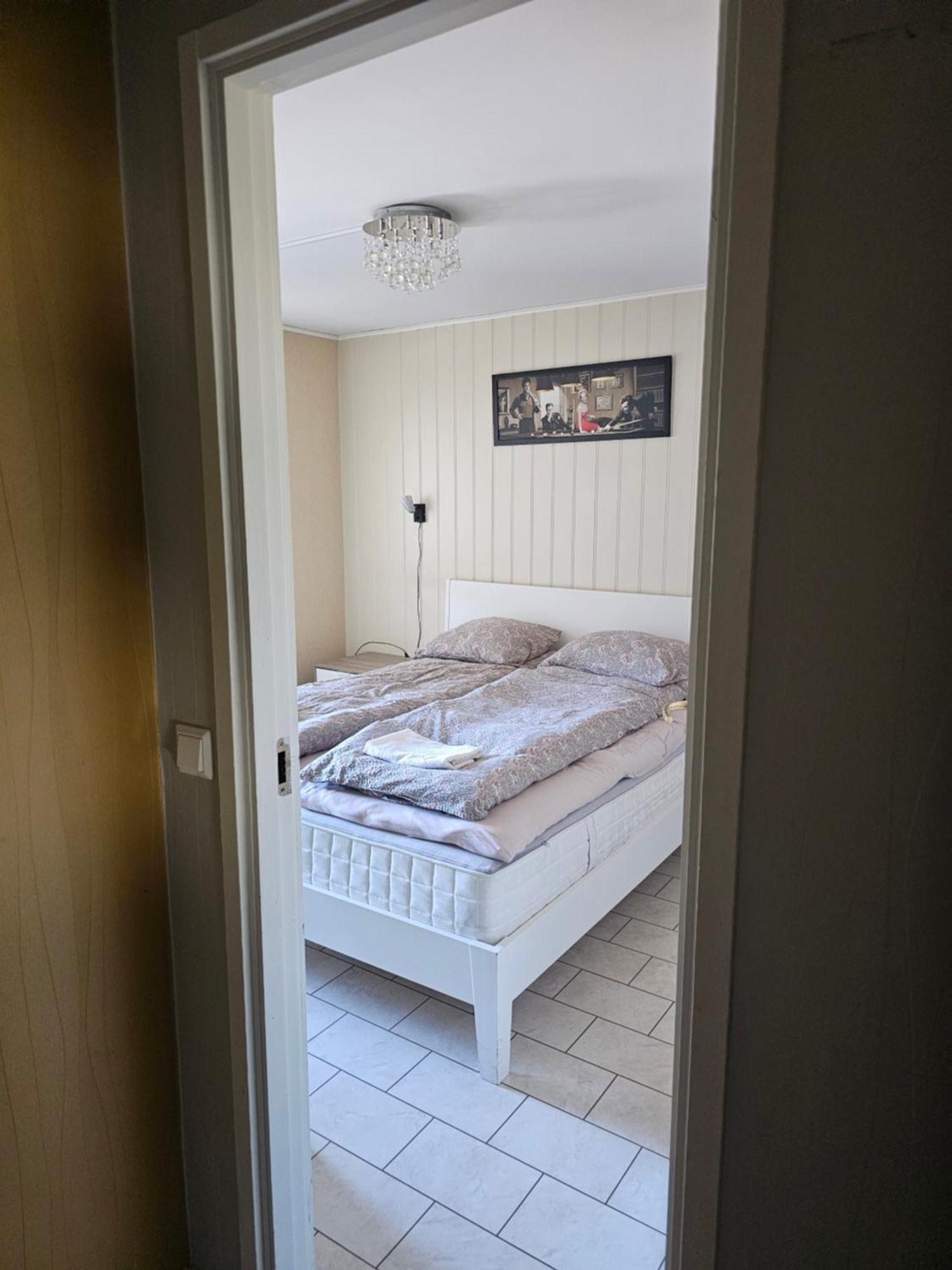 Full Privacy Townhome In With Wifi *