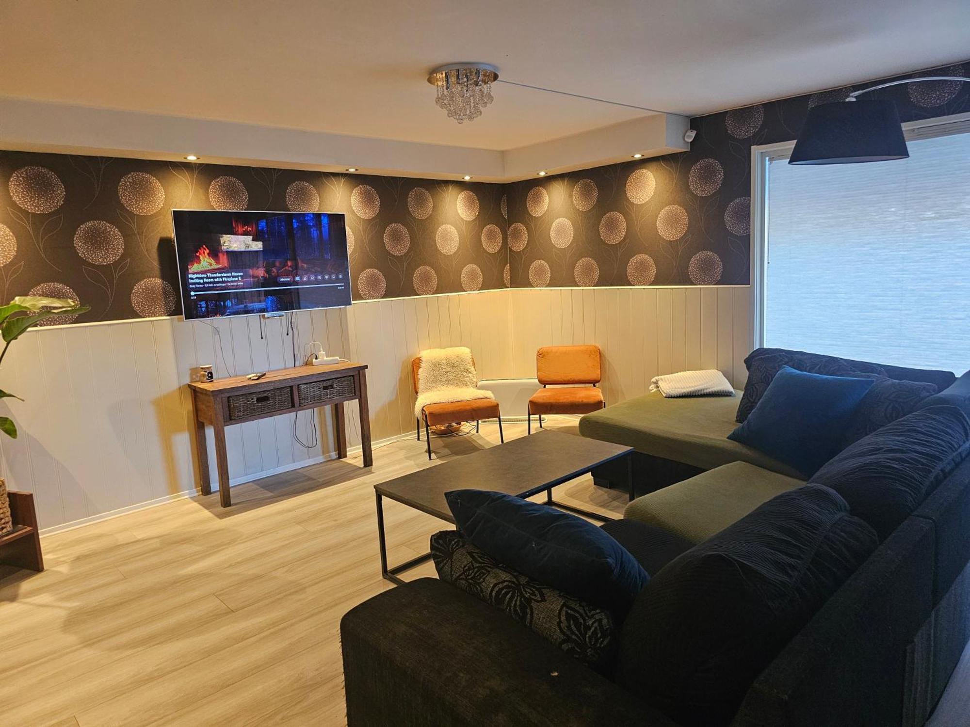 Apartment Full Privacy Townhome In With Wifi Oslo