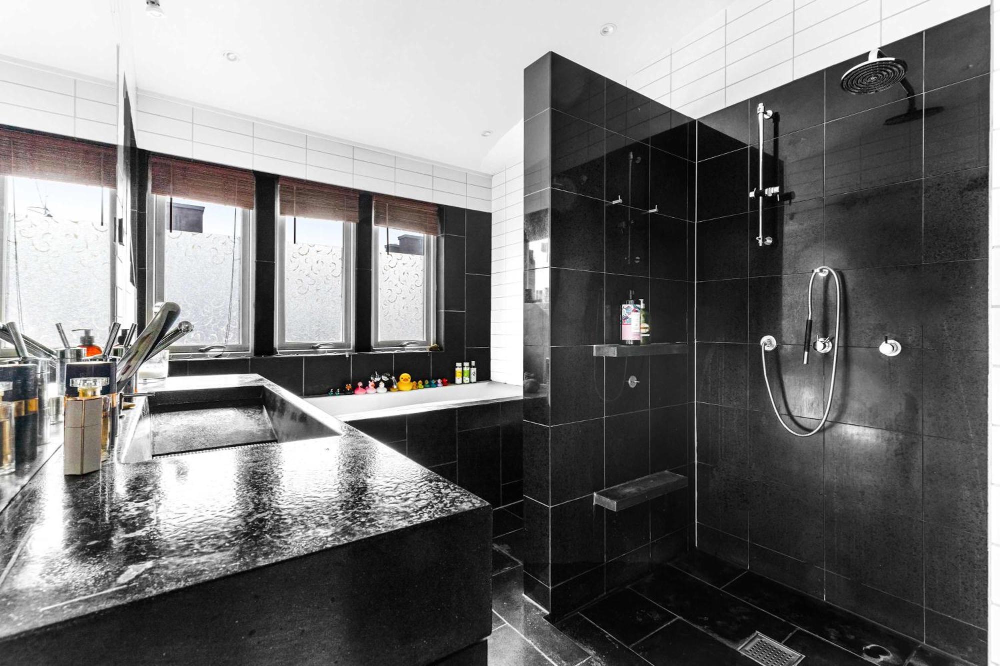 Dinbnb L Penthouse L Two Bath L Bathtub L Self Check-in Lejlighed *