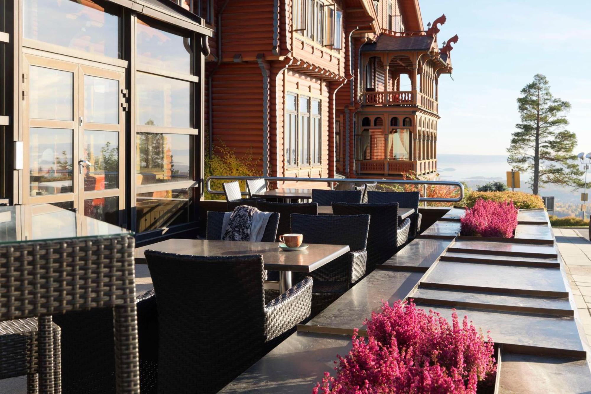 Hotel Scandic Holmenkollen Park 4*