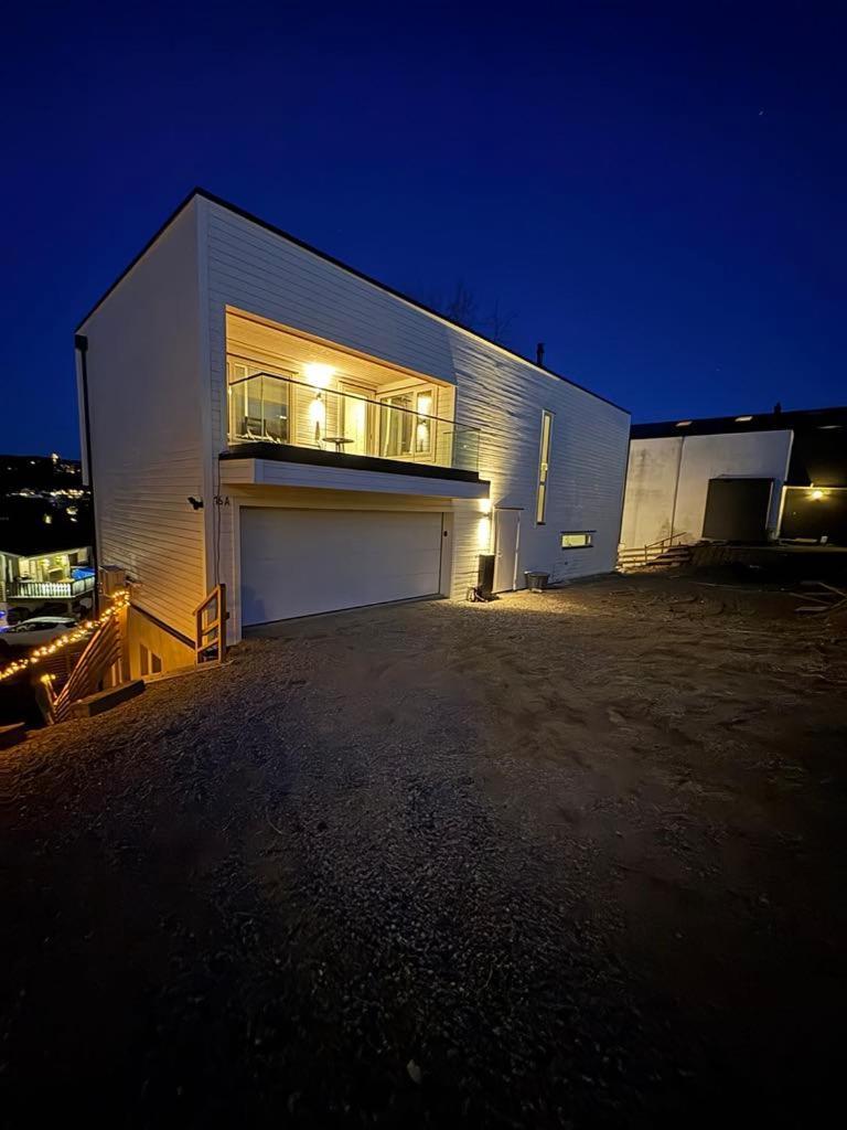 Apartment Lisas Apartment, Private New 2 With Big Windows, Share With Nobody