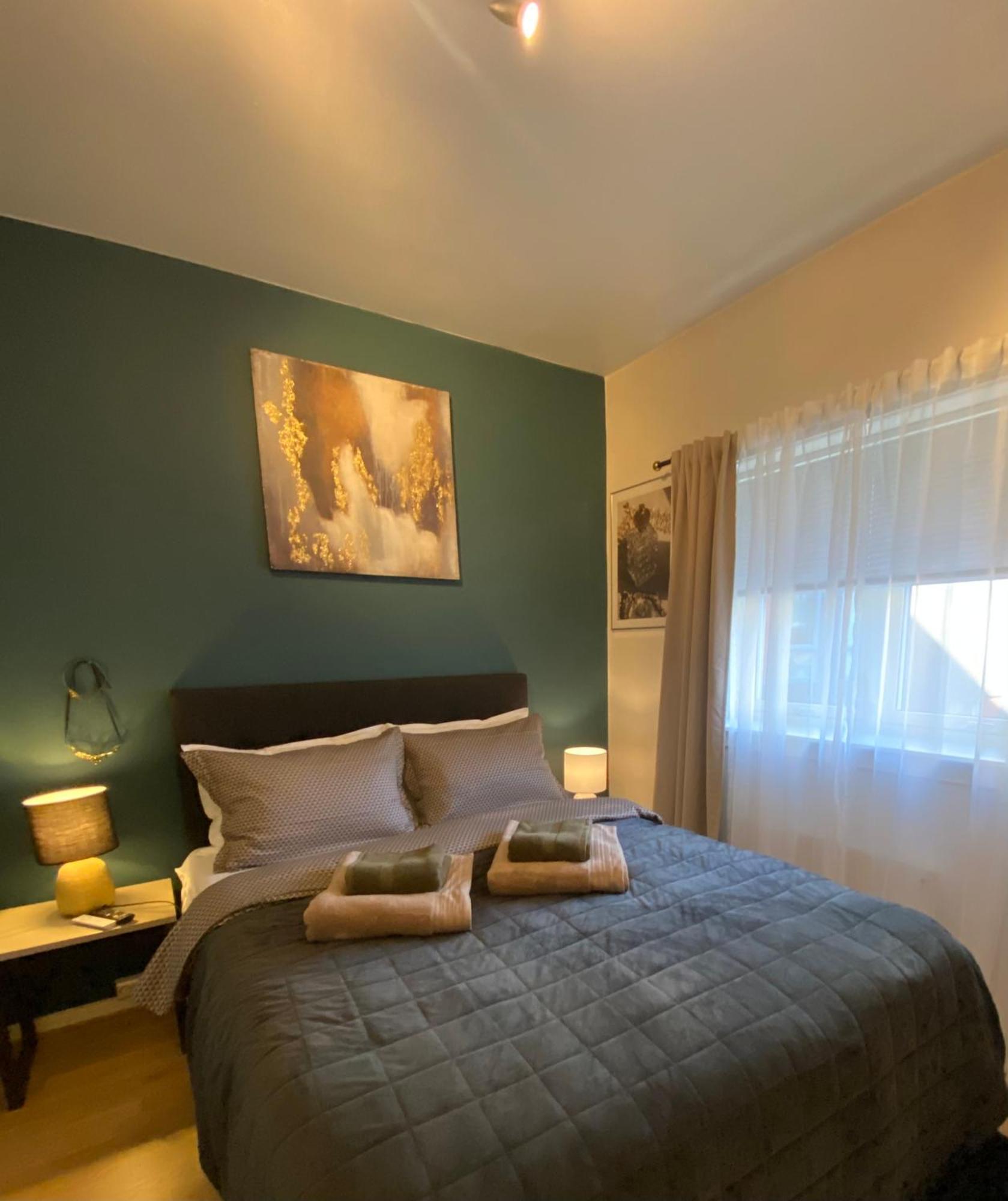 Apartment By Florin