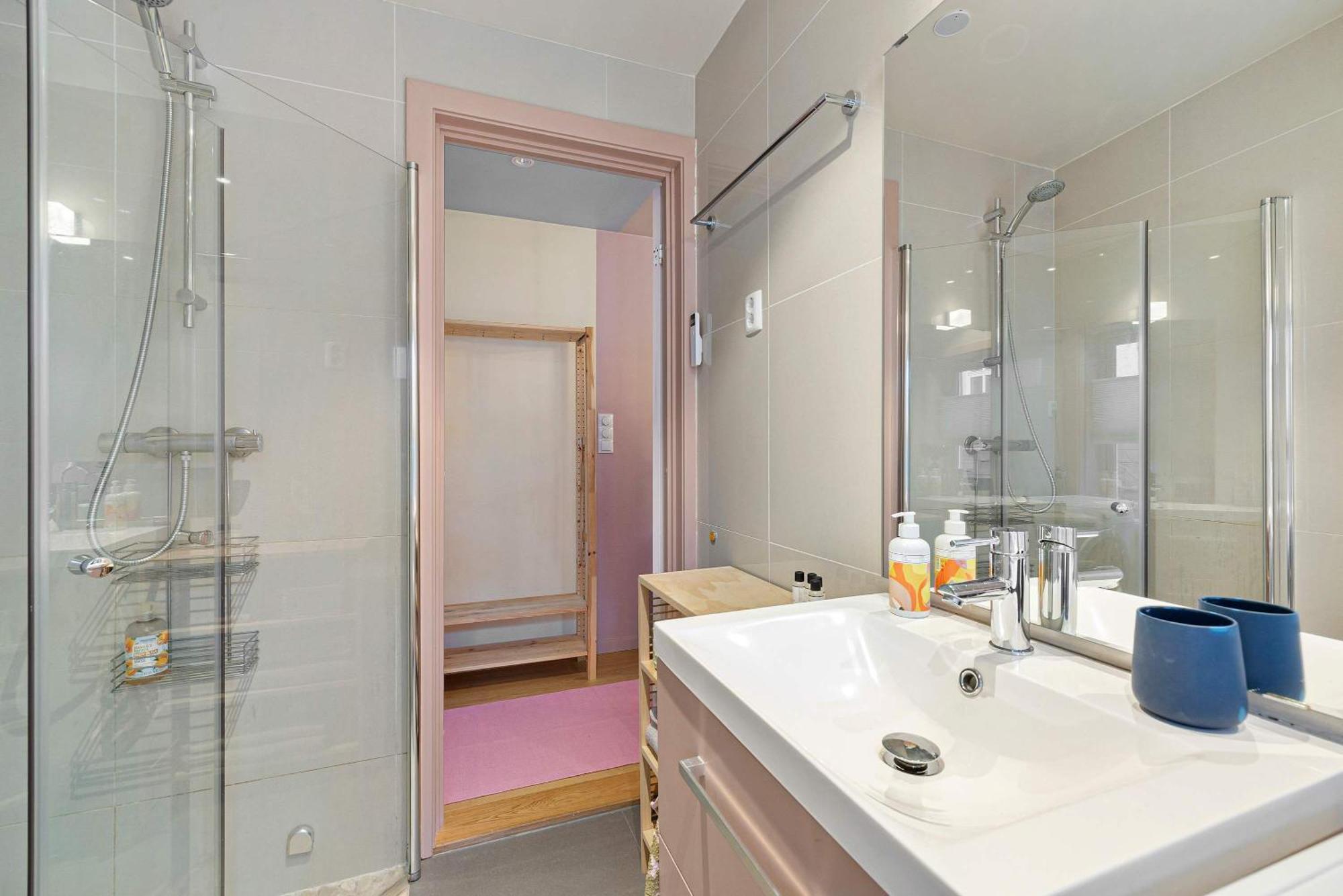 Dinbnb L 1 Min To Mathallen I Backyard I 24l7 Check-in Apartment