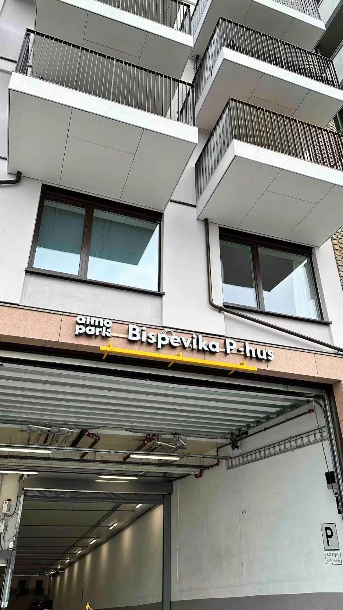 Apartment Brand New And Modern In Center *