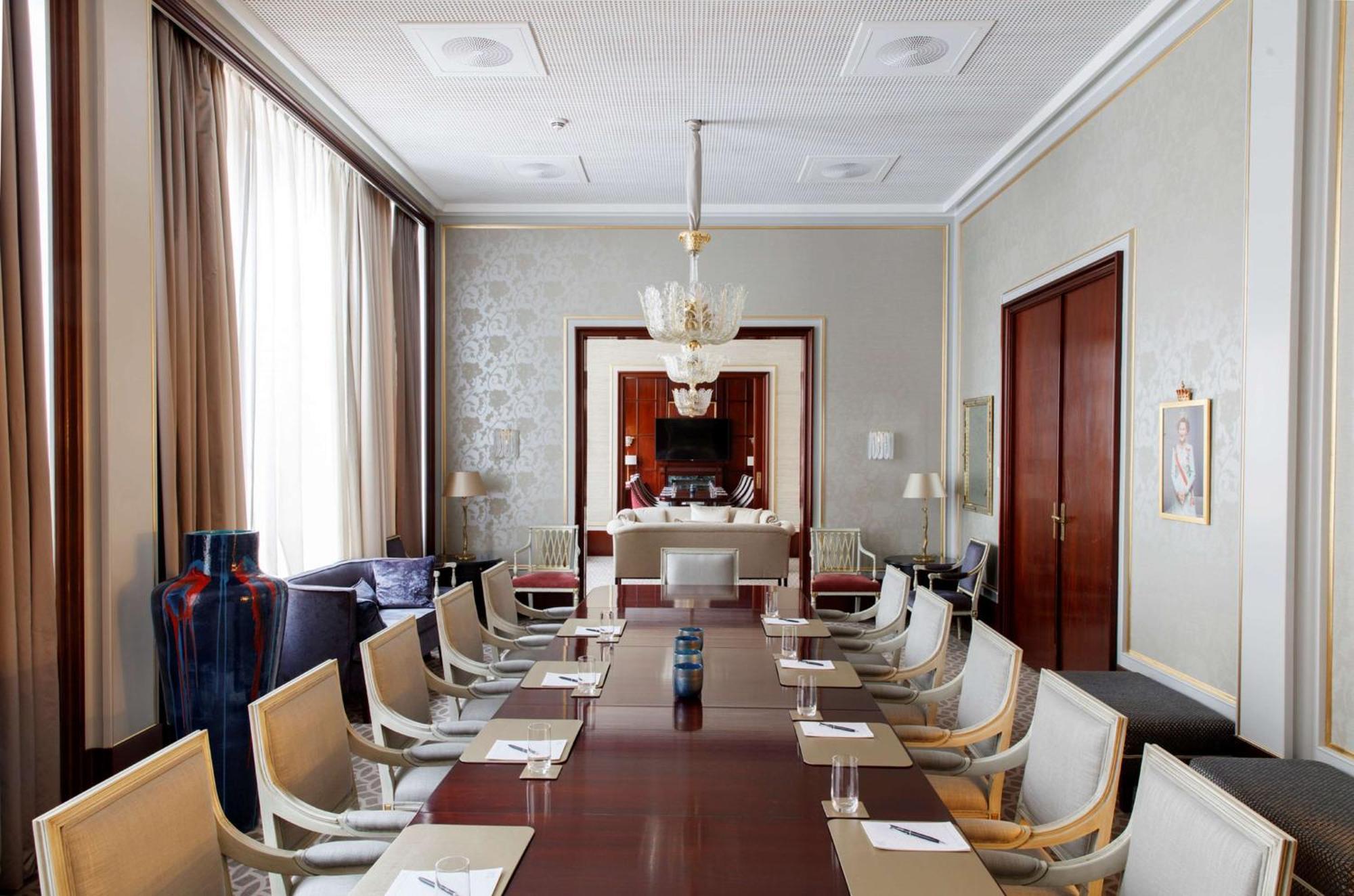 Grand Otel 5*