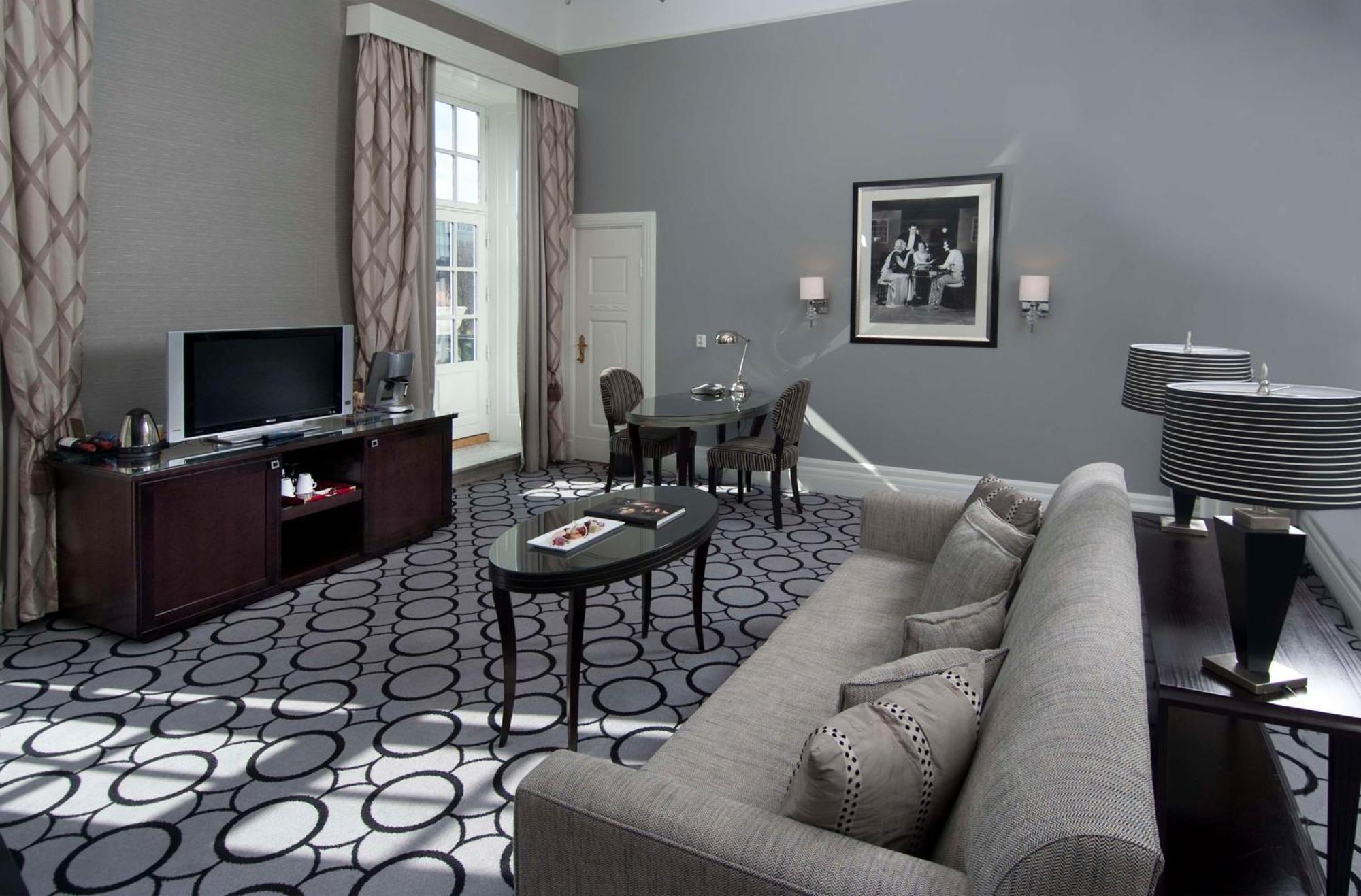 Grand Hotel 5*