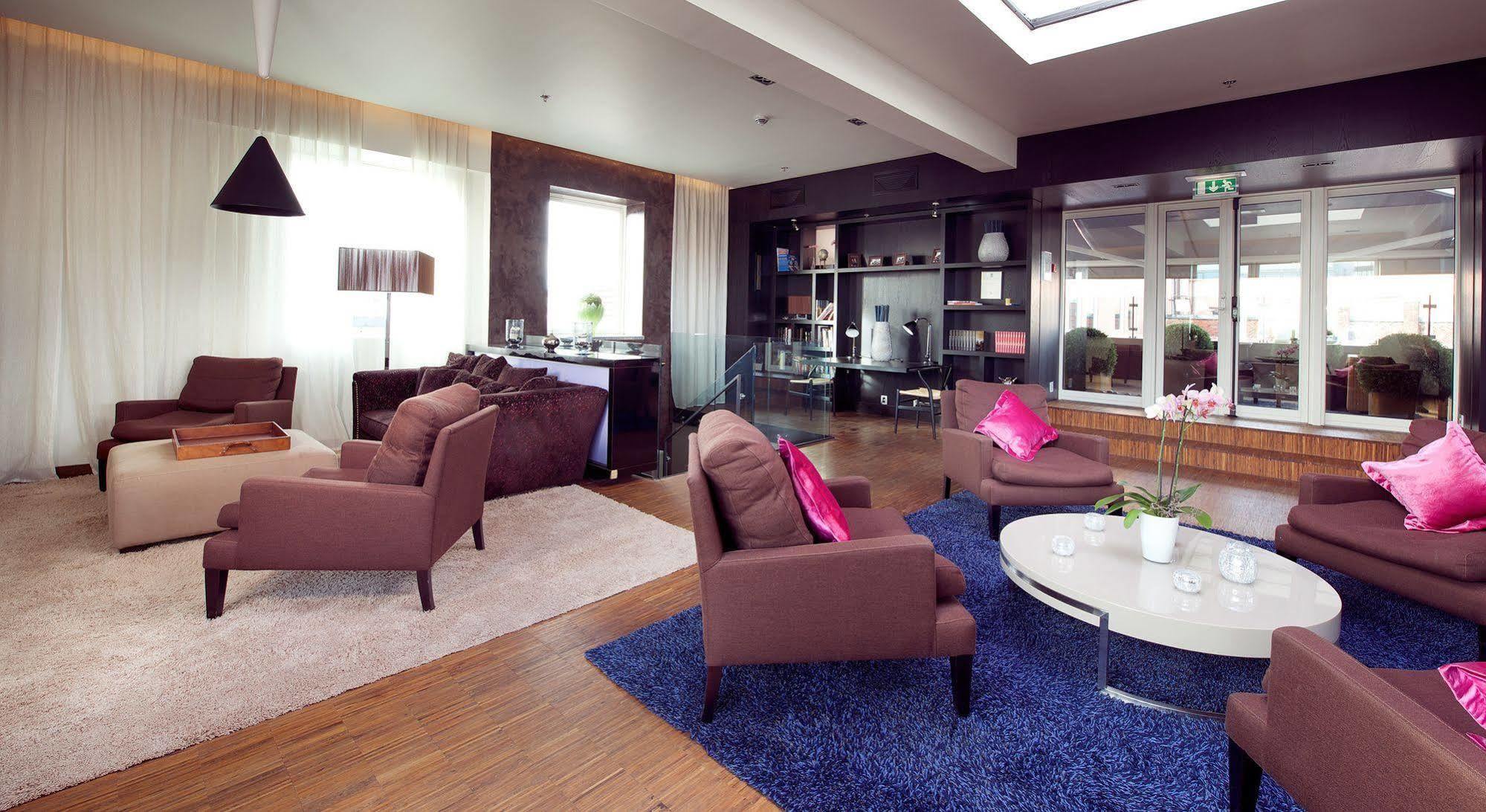 Folketeateret Hotell 4*