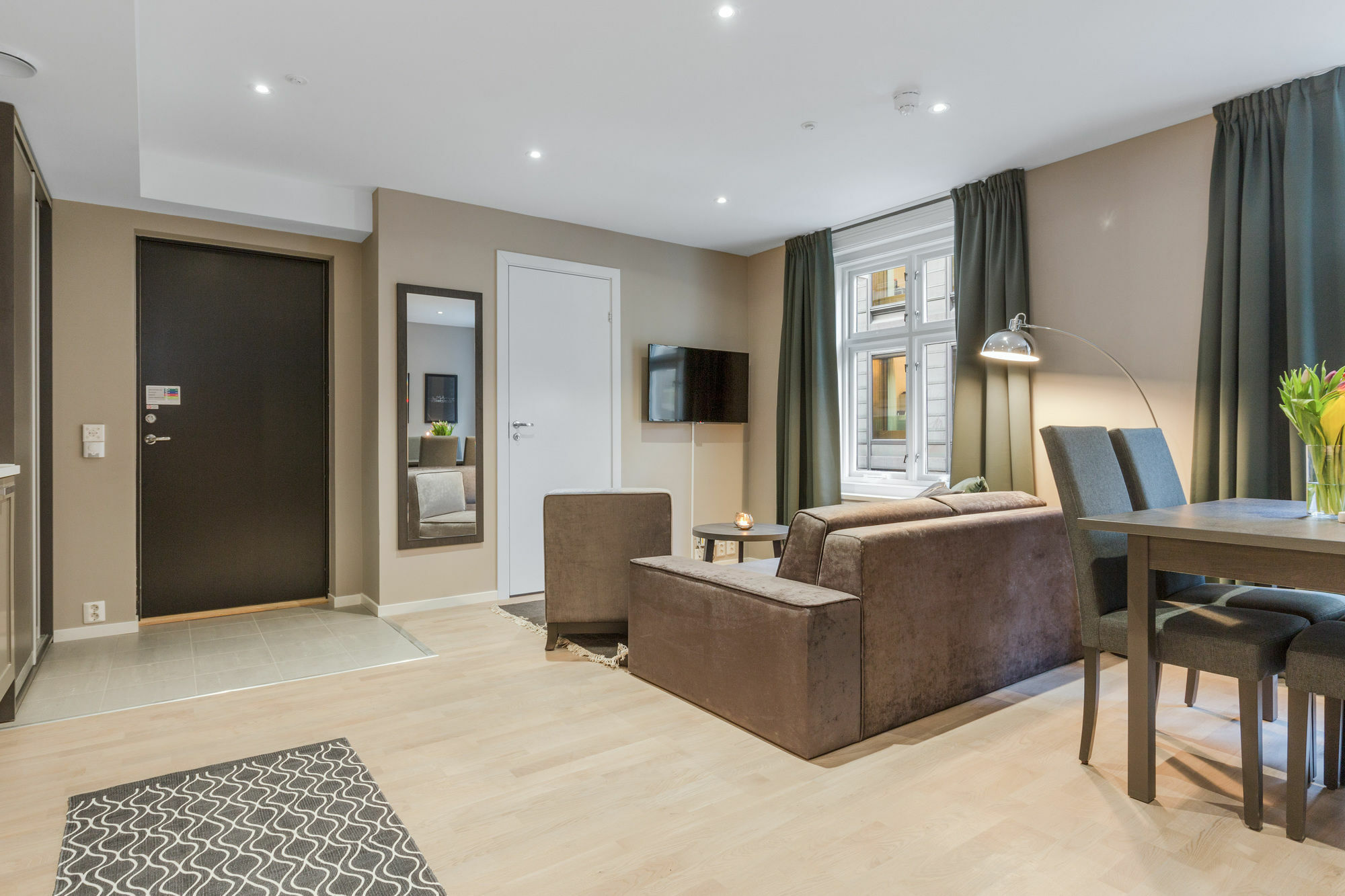 Forenom Serviced Opera Apartment