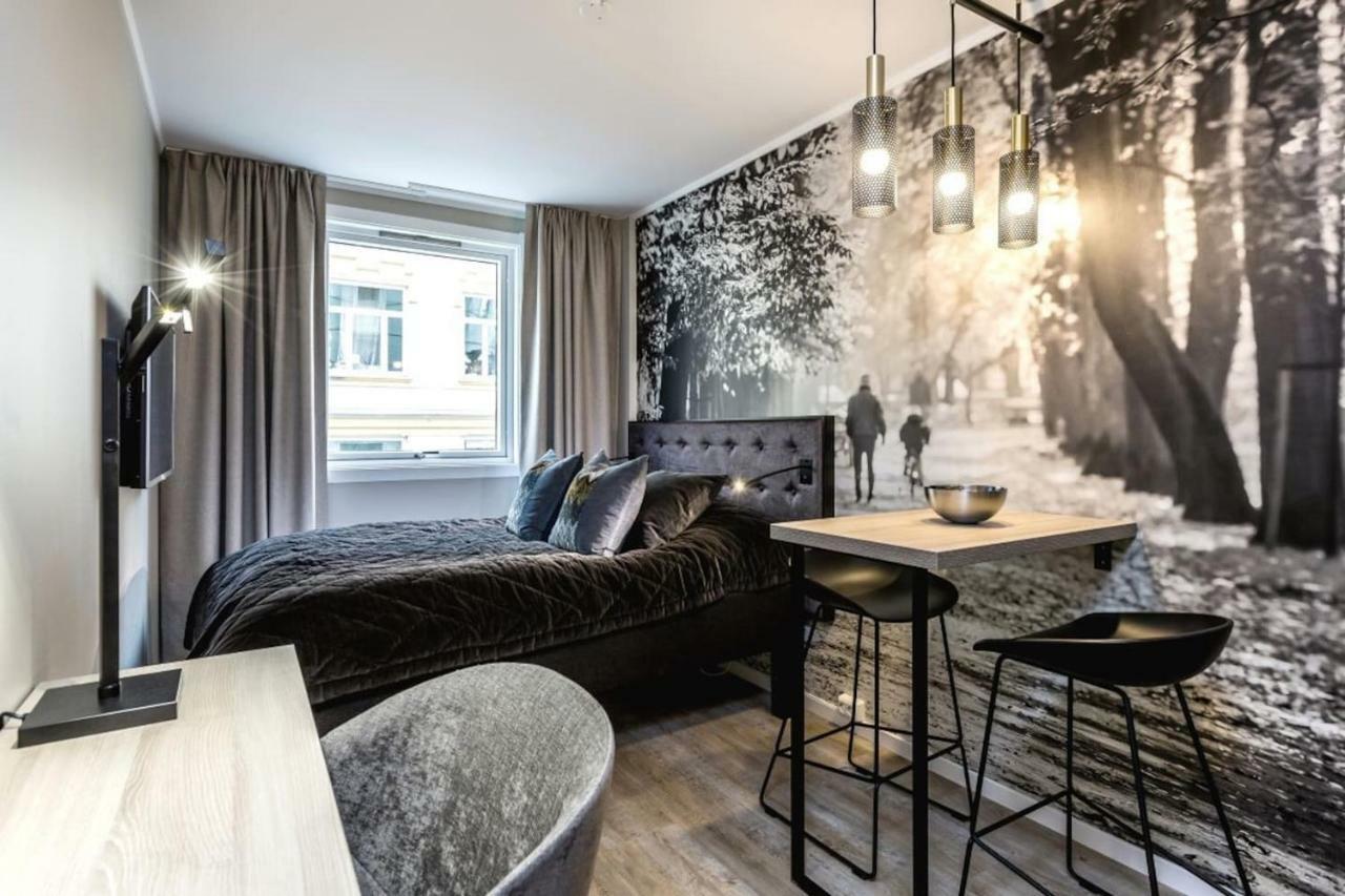 Newly Redecorated Studio, Perfect Location, Bikes Leilighet *