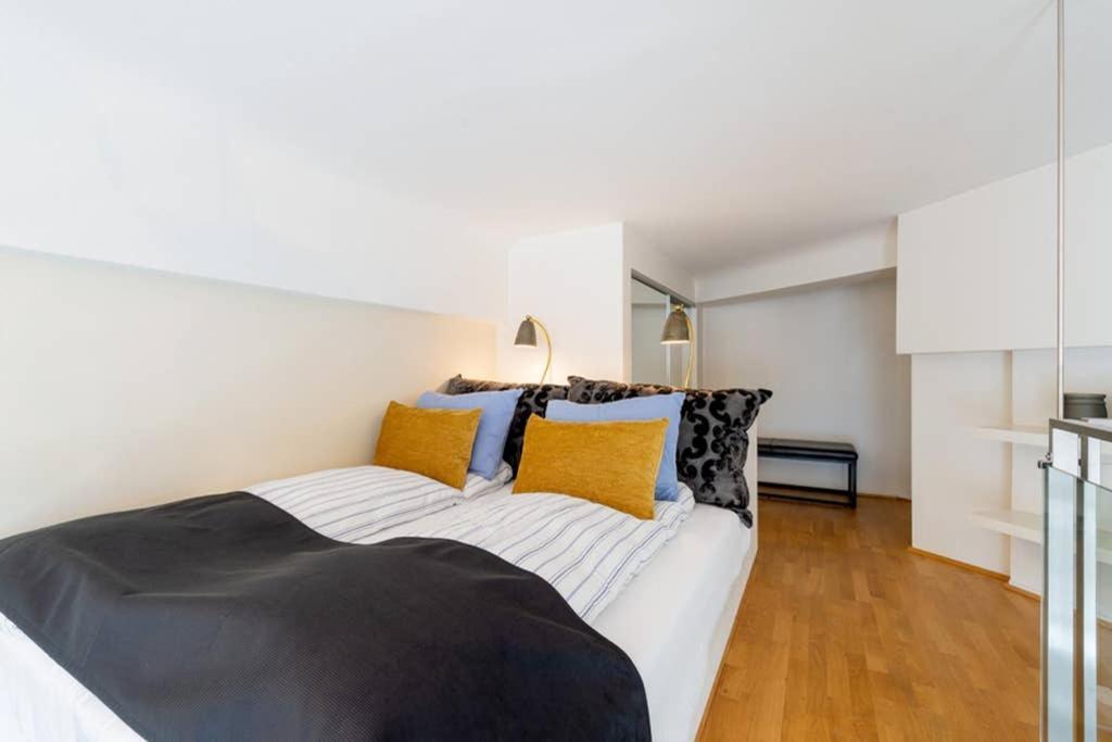 Apartment Nordic Host Luxury Apts - Prinsens Gate - Large Mezzanine Oslo