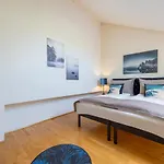 Nordic Host - Prinsens Gate 8 City Center High End Studio