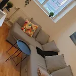 Cozy 1 Bedroom Apartment In Oslo Centrum