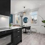 Newly Renovated - Oslo Downtown