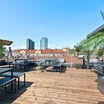 Super Central 3-Bedroom Apartment