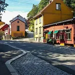 Nydelig Leilighet Med Klassiske Detaljer