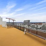 Central Apartment Opera Bay