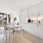 Central Apartment Opera Bay