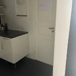 Privateroominasharedaccomadation1