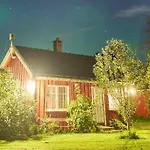 Koselig Hytte Pa Gardstun I Oslo