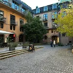 Prime Location By Oslo S & Karl Johan