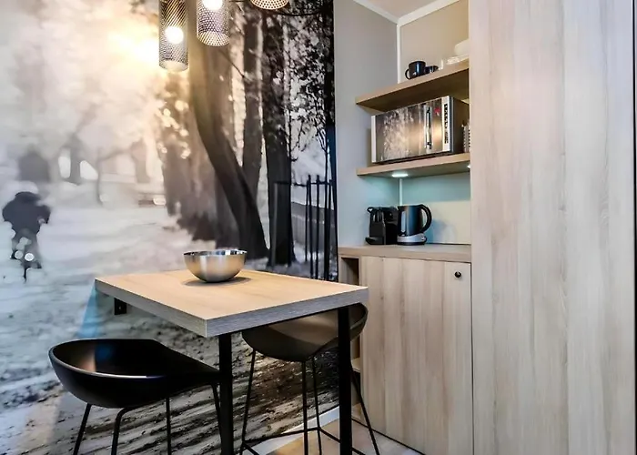 Queen Astrids Aparthotel