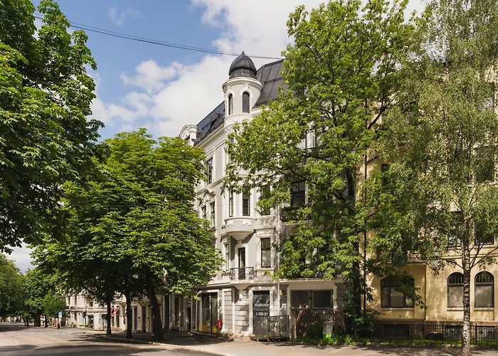 Ba61 - Lux 4 Bedrooms, 260 Sqm, 2 Balconies, Free Parking
