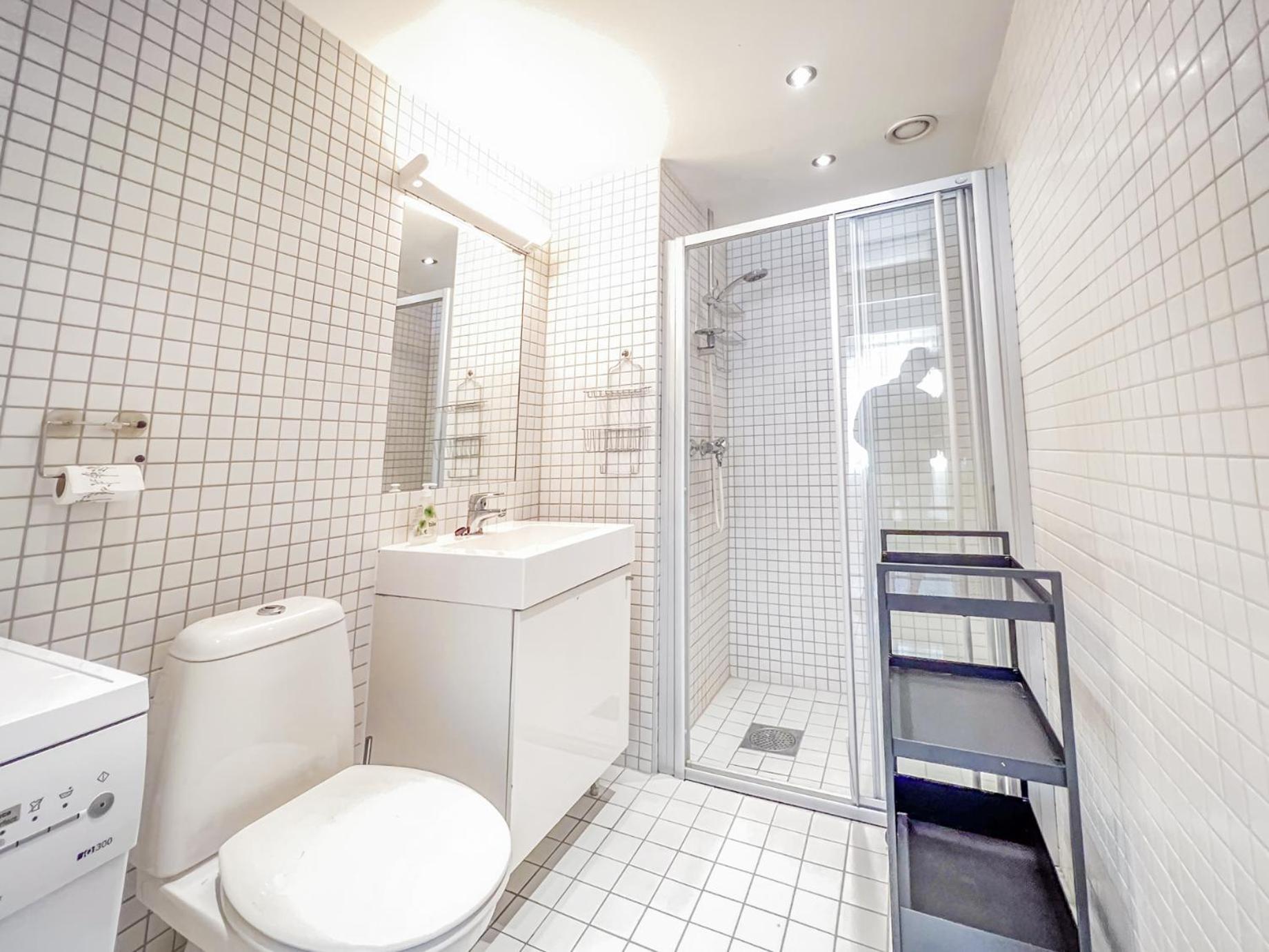 **modern ***central ***rooftop *** You'll Love It Pensionat *