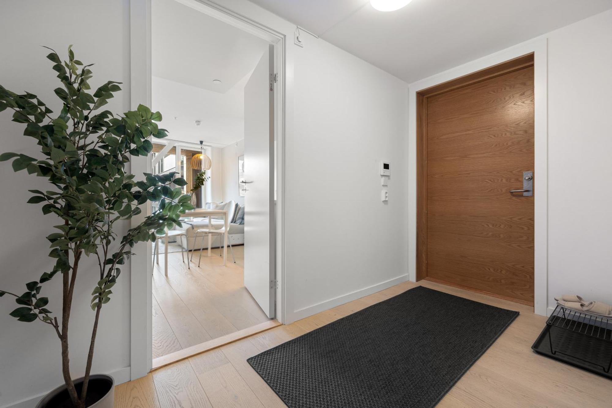 Central Opera Bay Apartment *
