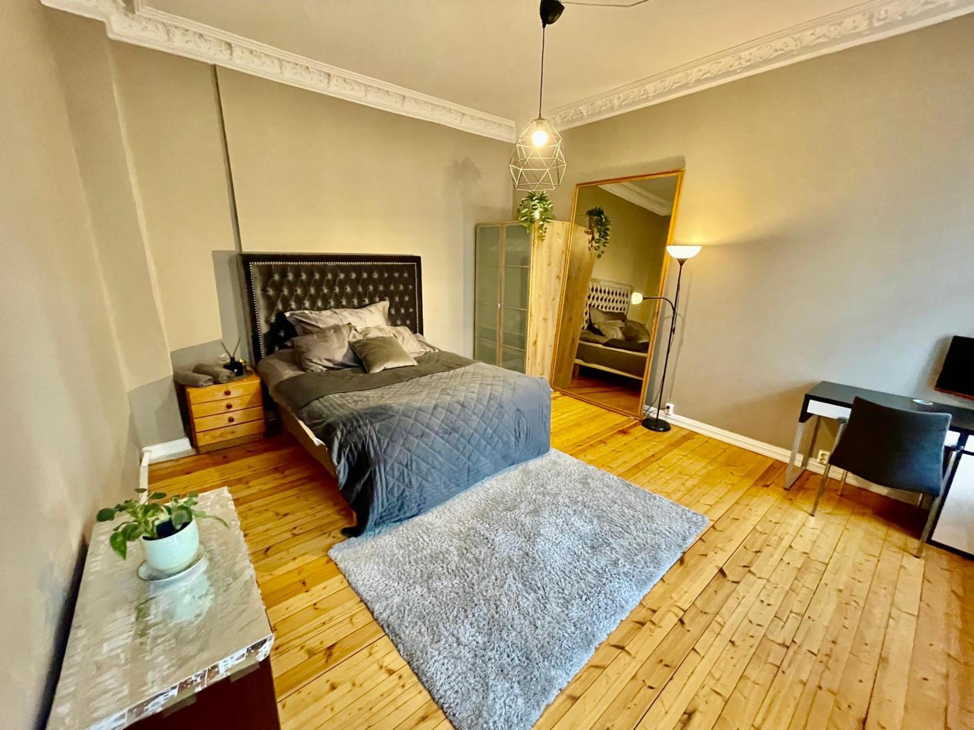 Happy Days Private In The Heart Of Bislett Oslo