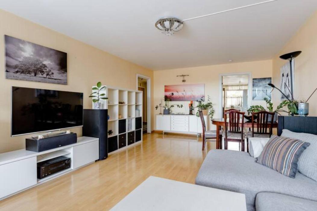 Campingplasser Calm And Tidy In Apartment, 14min Train Ride To Center Oslo