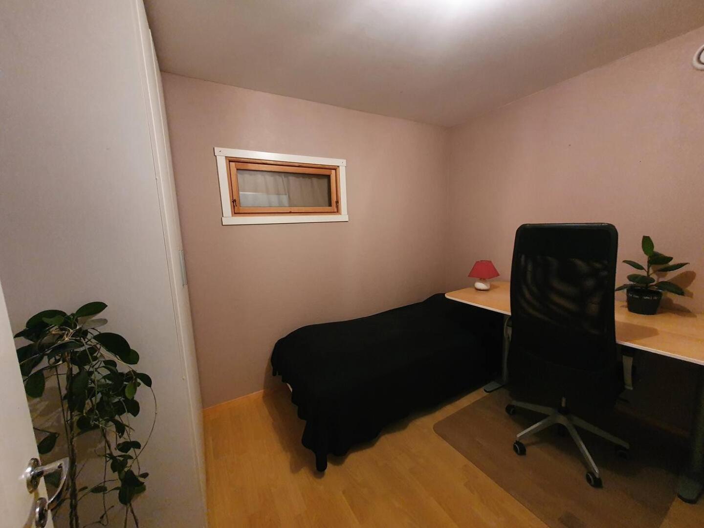 Campingplasser Calm And Tidy In Apartment, 14min Train Ride To Center Oslo