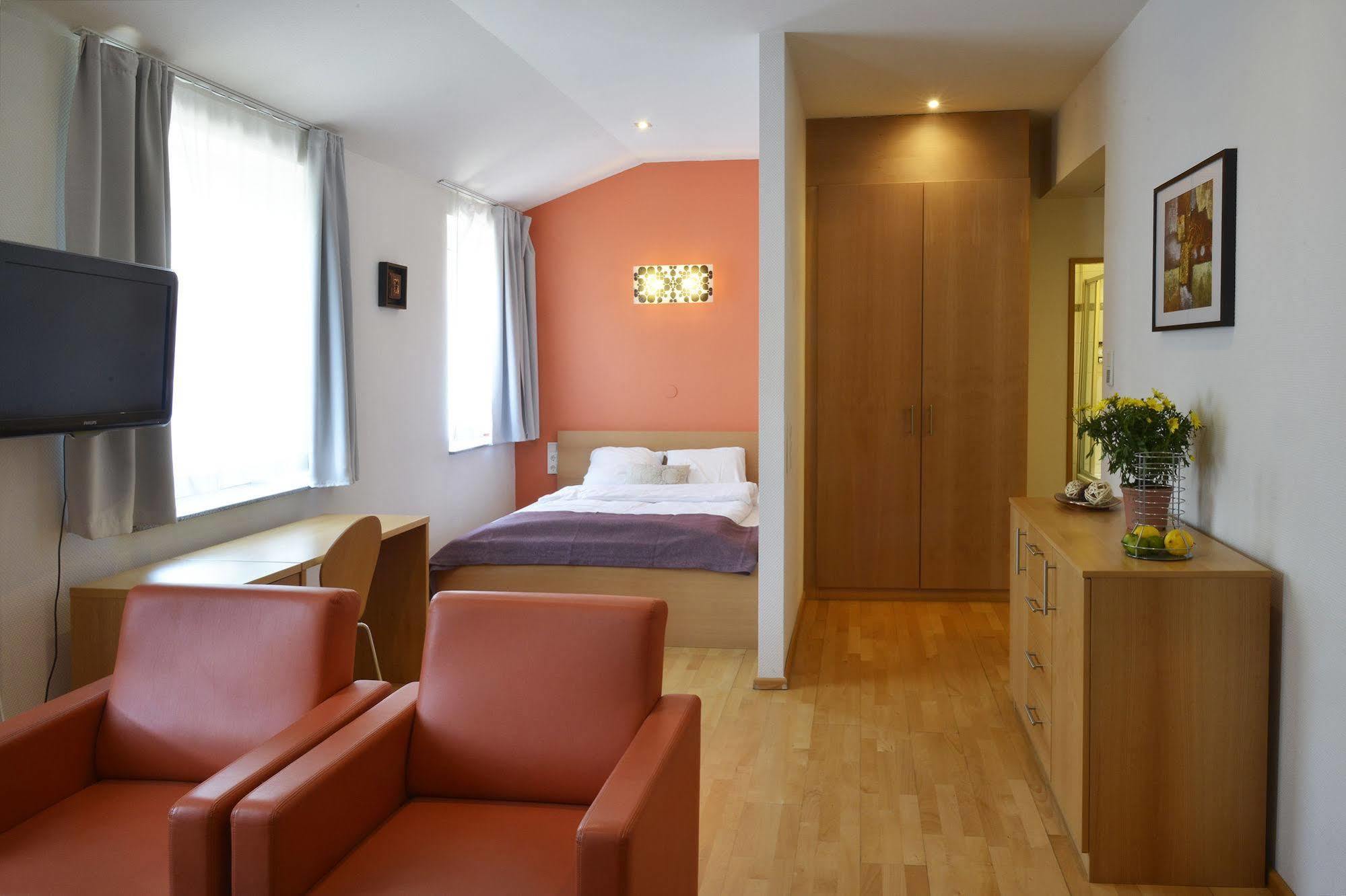 Best Western Plus City Hotel 4*