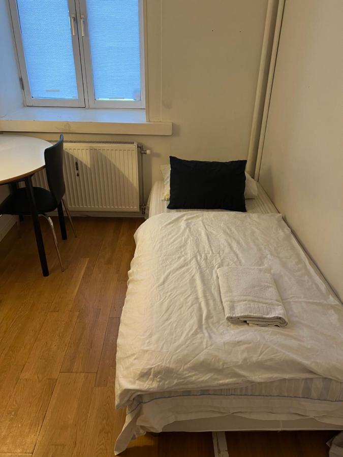 Skillebekk Empty Nest * Oslo