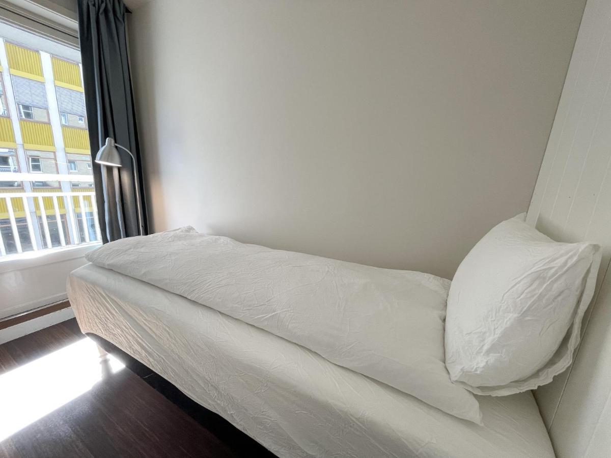 City Center Royal Pallace Guest house Oslo