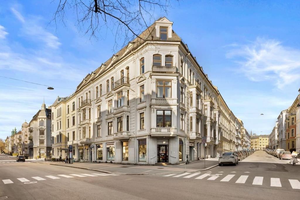 Fin Leilighet, God Beliggenhet Pa Frogner Apartment