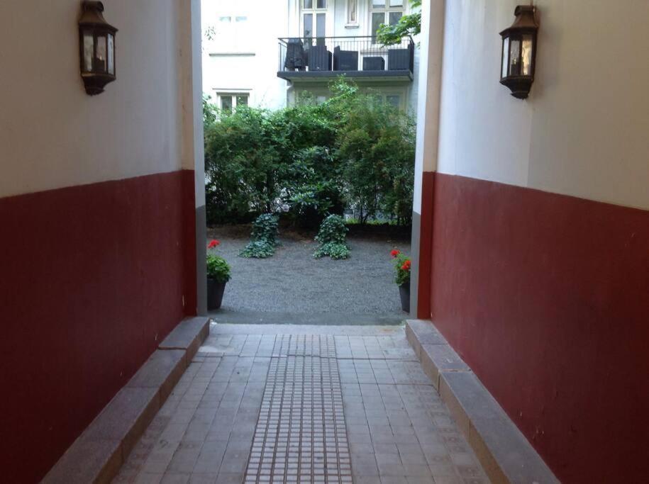 Apartment Just Behind The Royal Palace *