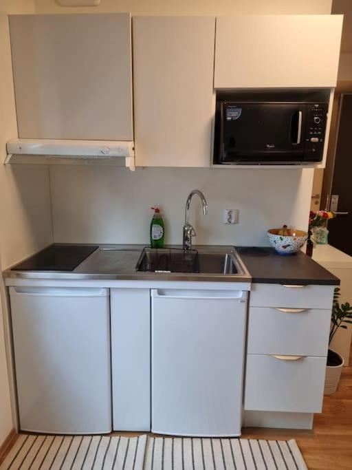 Appartement 10mins From Cent. Station. *