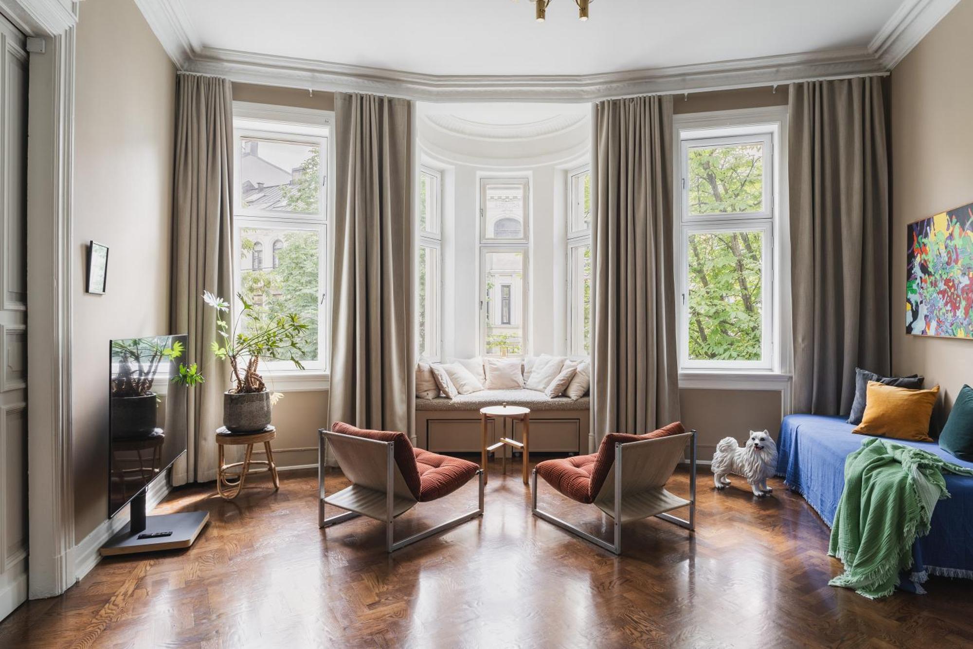 Daire Ba61 - Lux 4 Bedrooms, 260 Sqm, 2 Balconies, Free Parking