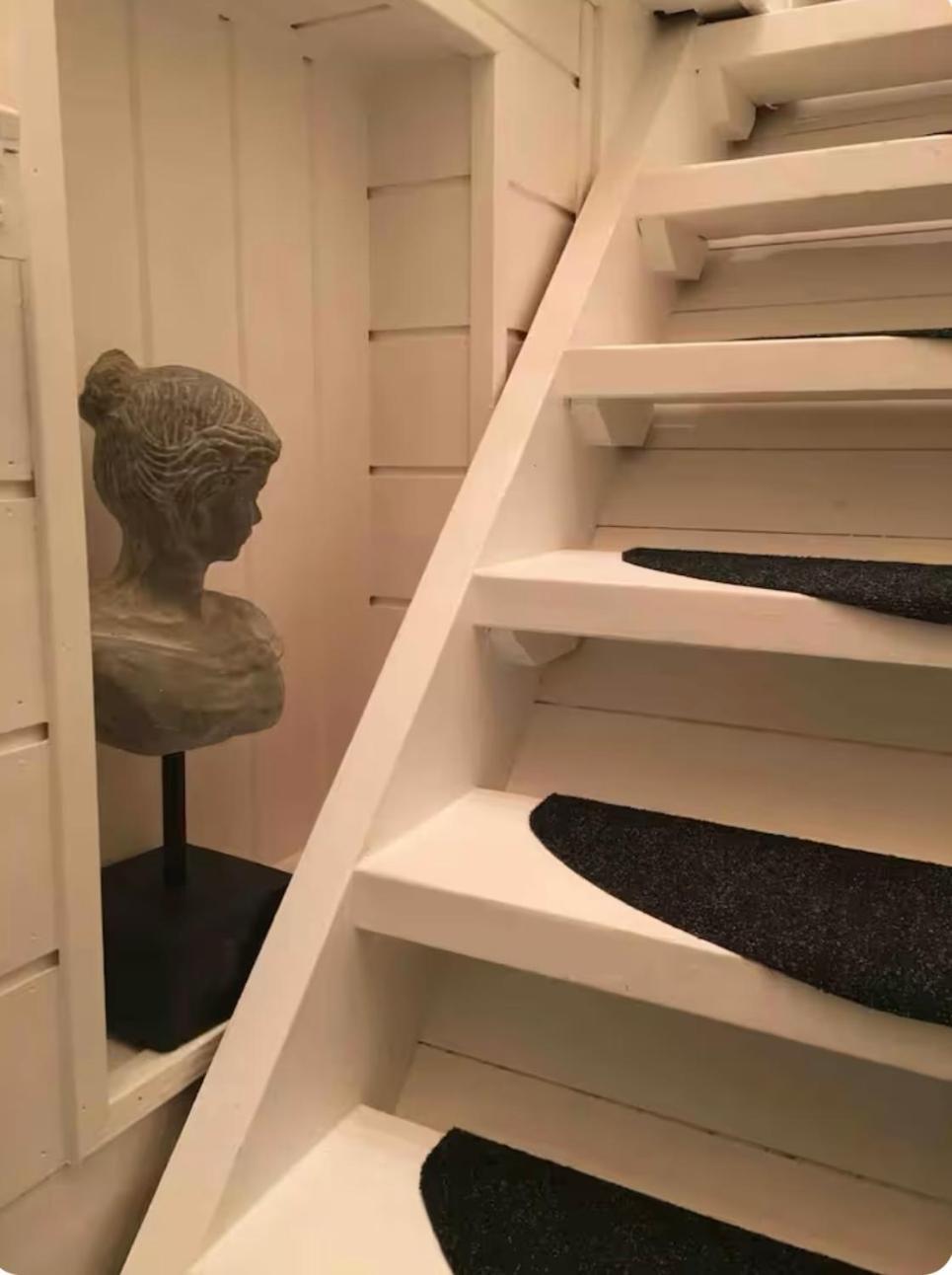 Vakker, Svaert Sentral Med 3 Soverom Appartement