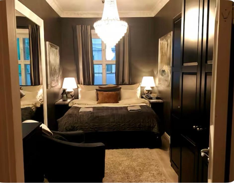 Vakker, Svaert Sentral Med 3 Soverom Appartement