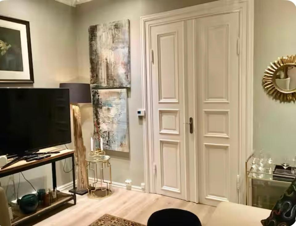 Appartement Vakker, Svaert Sentral Med 3 Soverom *