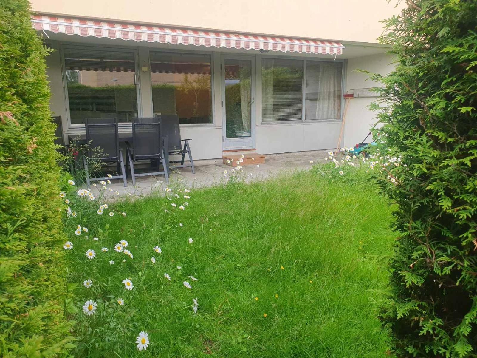 Apartment Leilighet+hage *