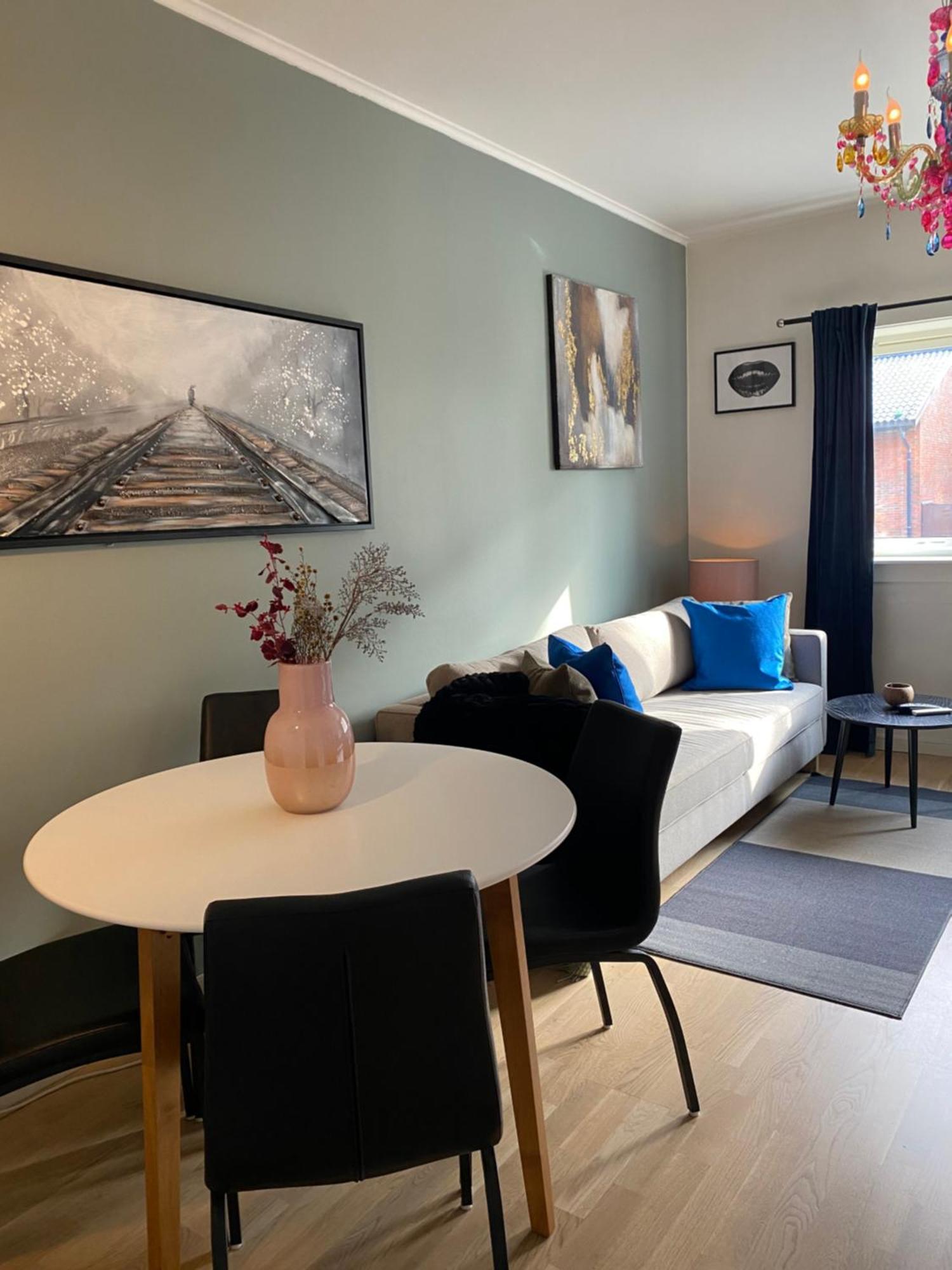 Apartment By Florin Oslo