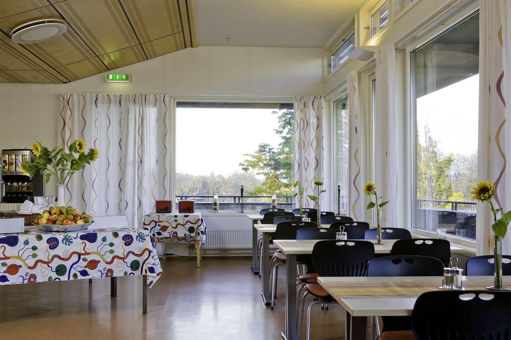Hotell Gaustad 3*
